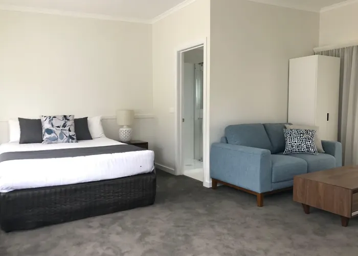 Orford Blue Waters Hotel