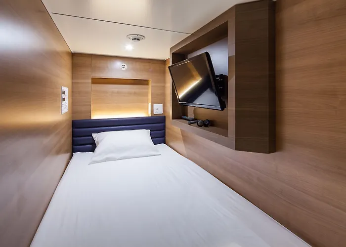 Y'S Cabin Osaka Namba