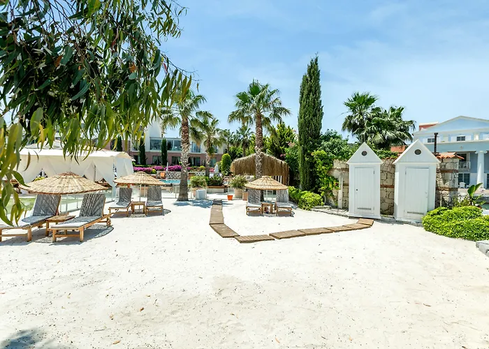 Antmare Hotel