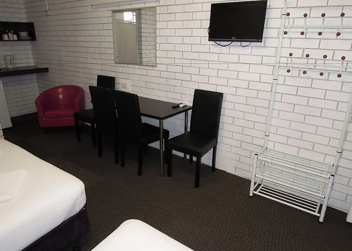 Jackaroo Apartments