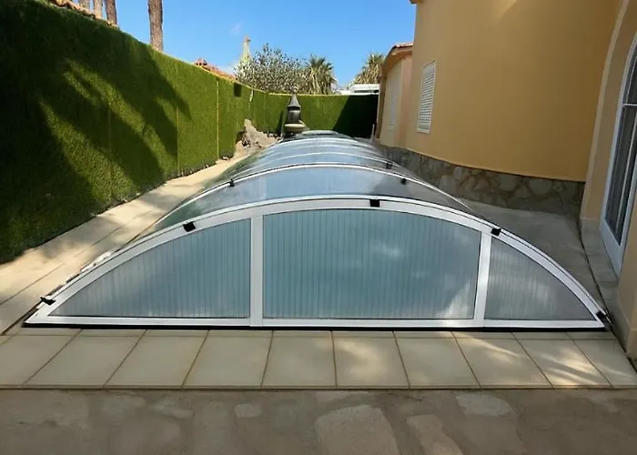 Impresionante Villa con piscina climatizada - OLIVA NOVA