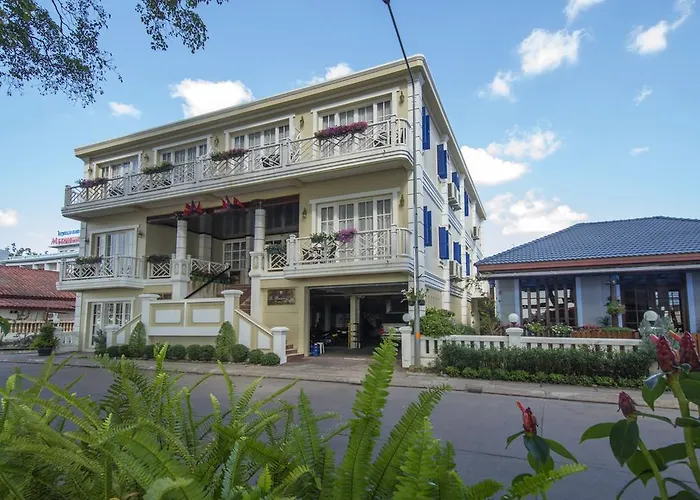 Le Bouton D'Or Boutique Hotel