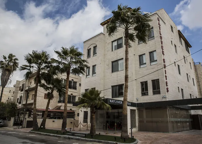 Naylover Hotel Suites