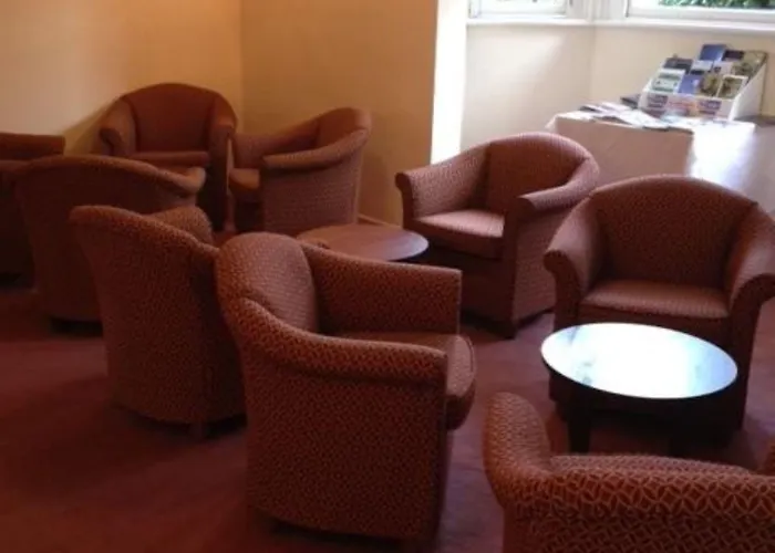 Ashley Hotel