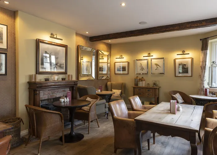Falcon Manor Hotel