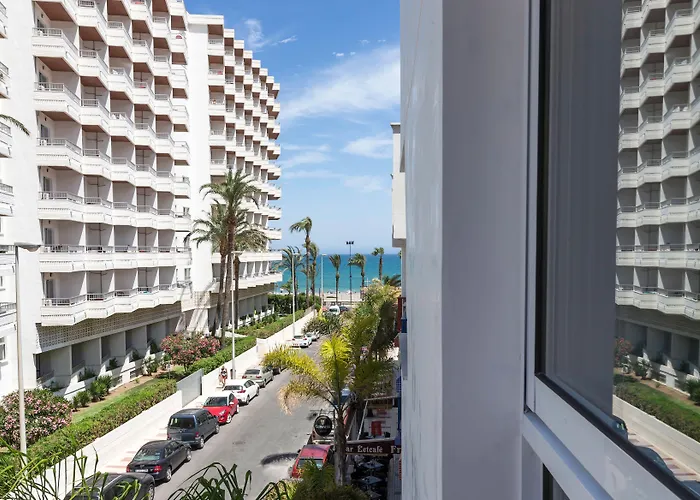 Bajondillo Beach Cozy Inns (Adults Only)