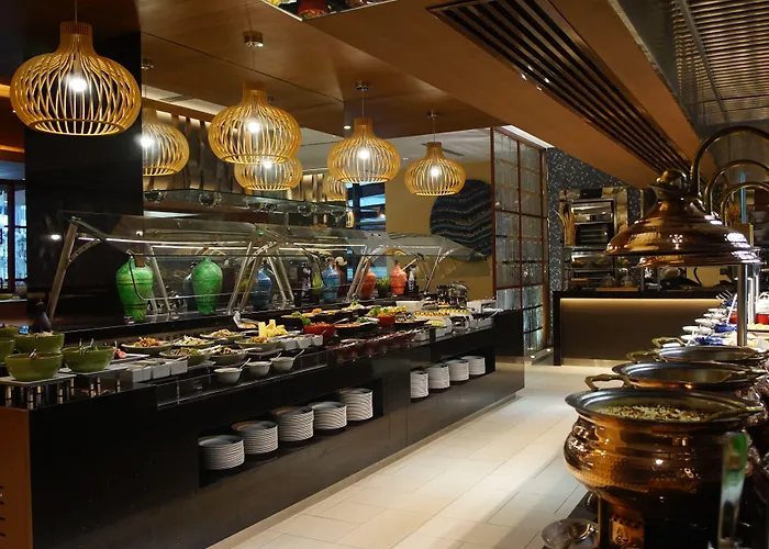 Pearl Rotana Capital Centre