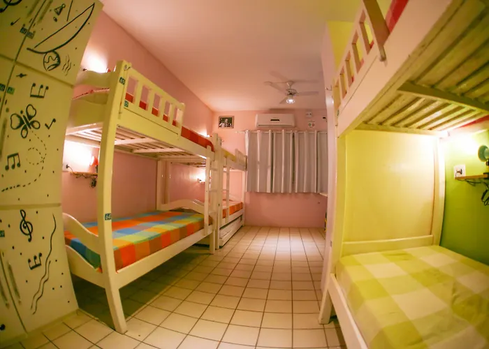 Fit Hostel - Piratas da Praia