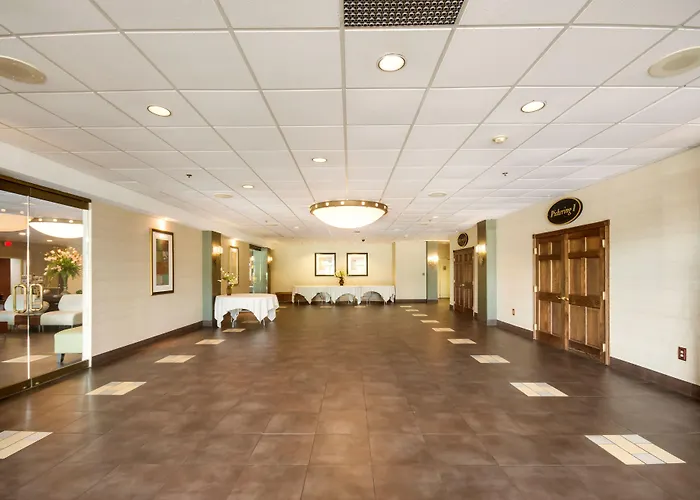 Chester Hotel And Conference Center