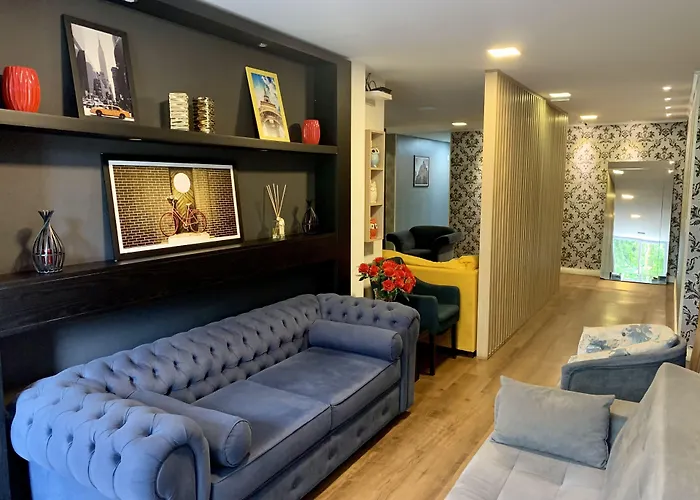 Eleganz Hostel & Suites