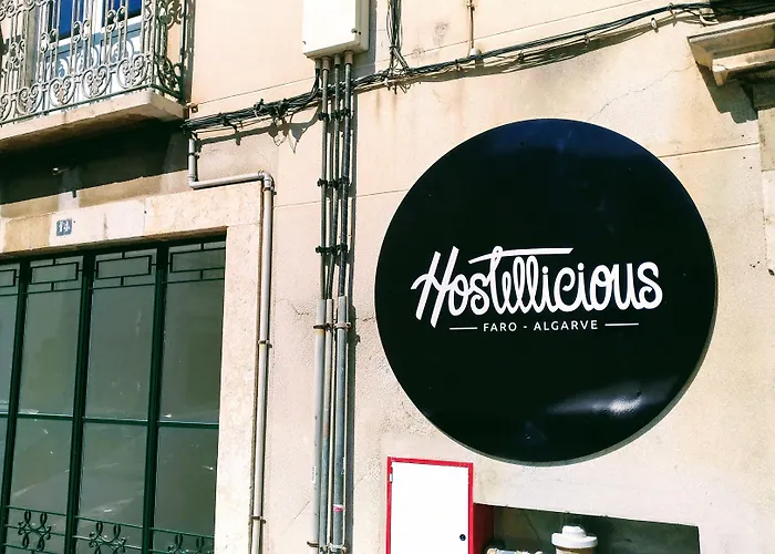 Hostellicious