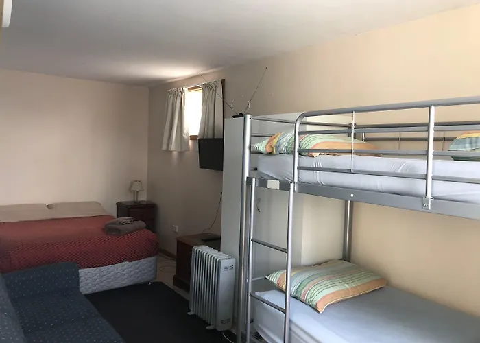 Narrara Backpackers Hobart