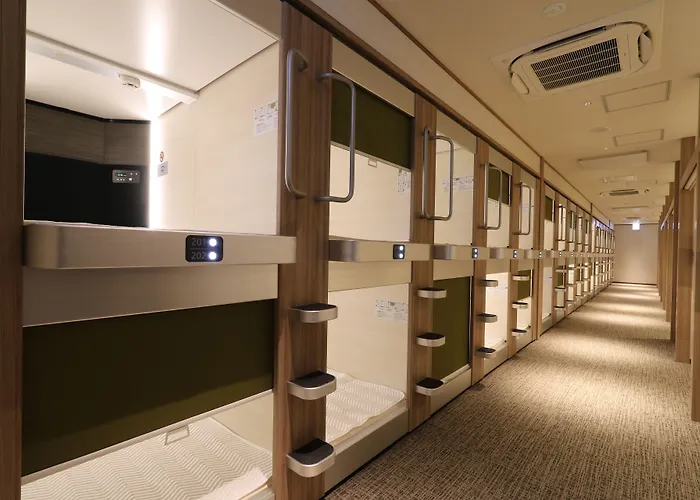 Cabin & Capsule Hotel J-Ship Osaka Namba