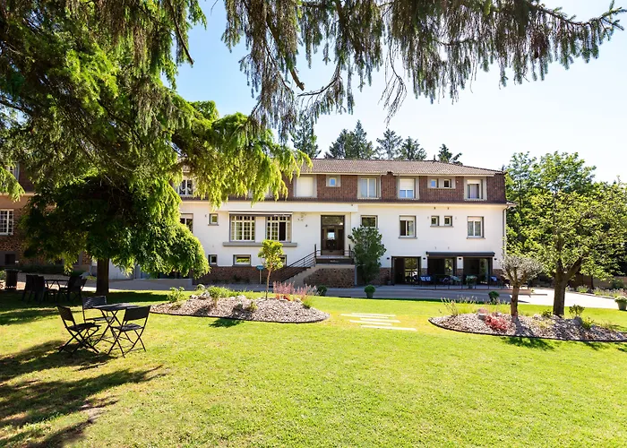 Hotel De La Pommeraie