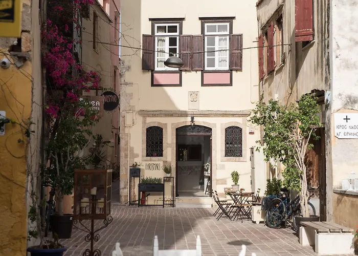 Harismari Cozy Hotel