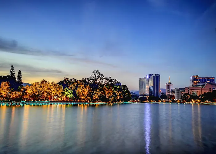 Lakeside Hotel Fuzhou
