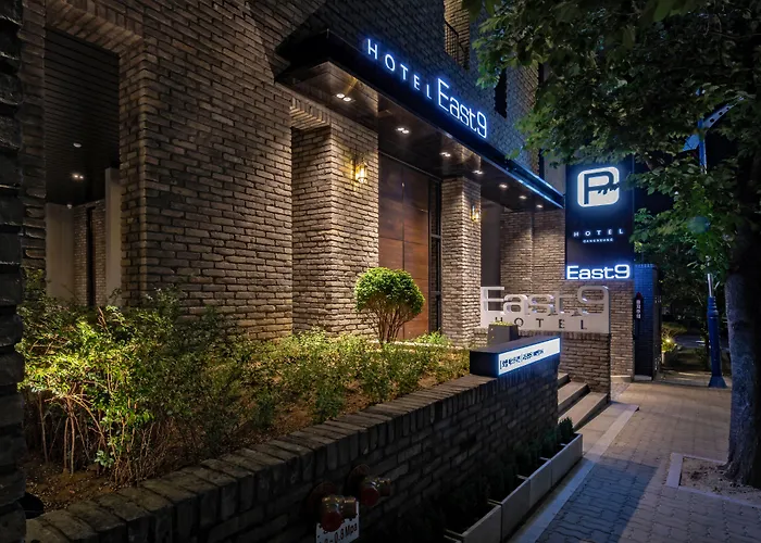 Hotel East9