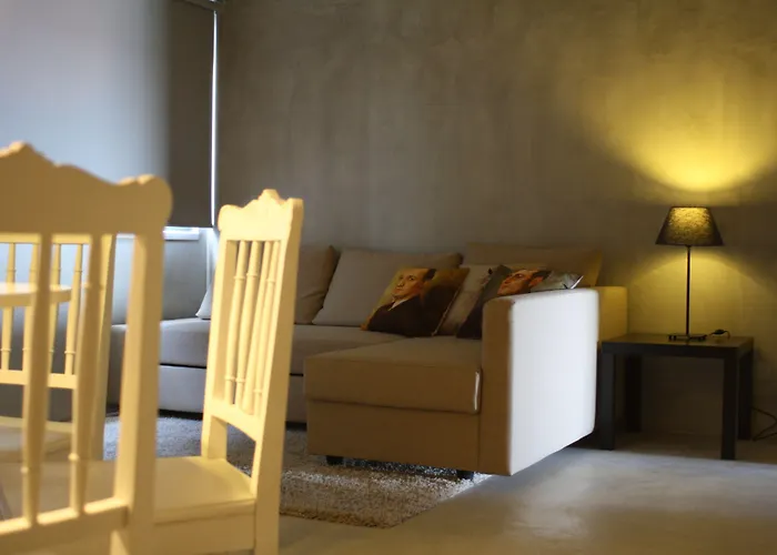 N1 Hostel Apartments And Suites