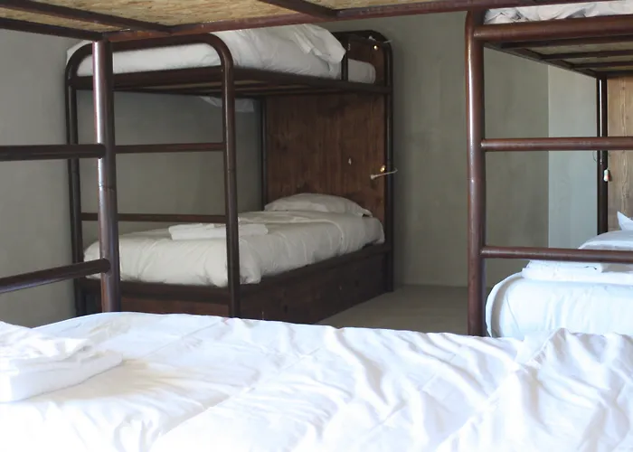 N1 Hostel Apartments And Suites