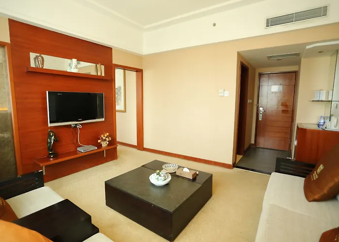 Royal Crown Hotel