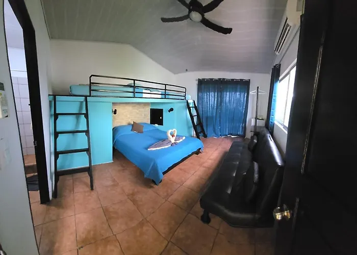 Cabinas Nasua Drake