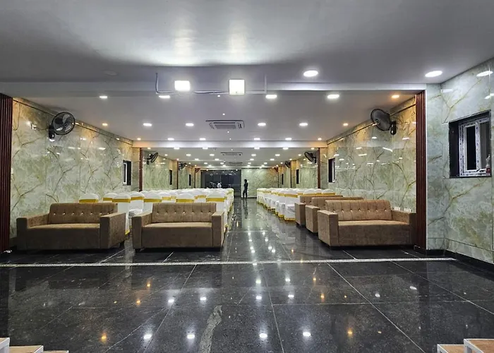 Vijayasree Grand And Function Plaza