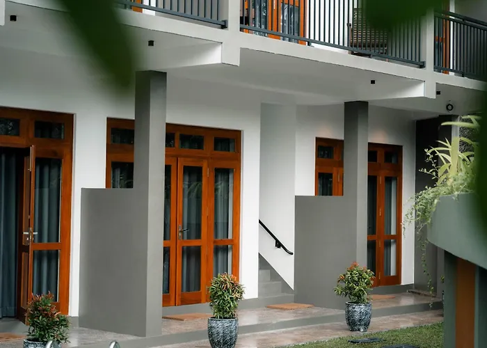 Fathers Place Hiriketiya