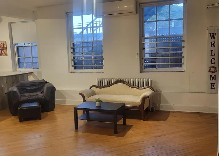 Lala Room
