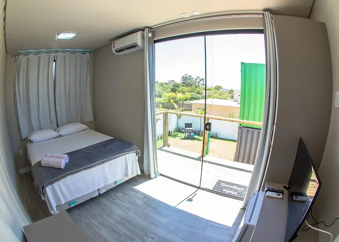 Innbox Praia do Rosa