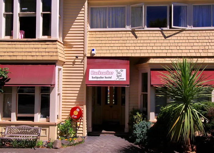 Rucksacker Backpacker Hostel