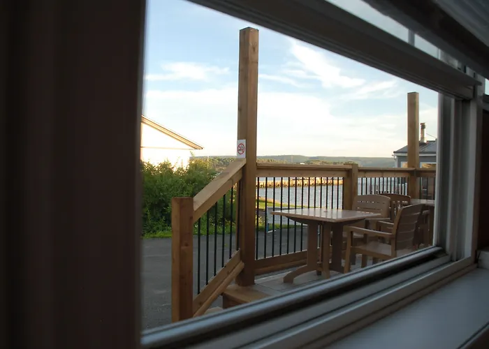 Harbourview Motel And Accommodations