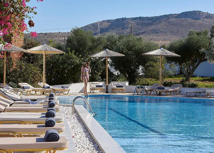 Vasia Royal Hotel