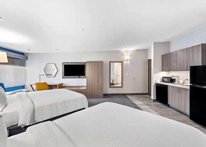 Holiday Inn Express La Mesa Near Sdsu By Ihg