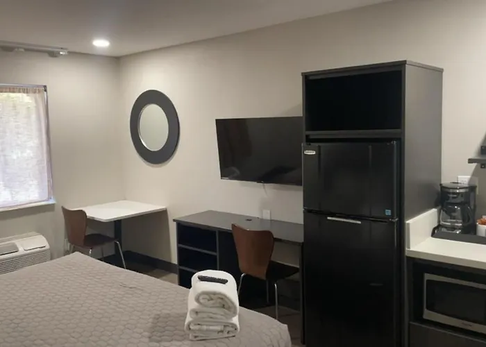 Pinetop Studio Suites