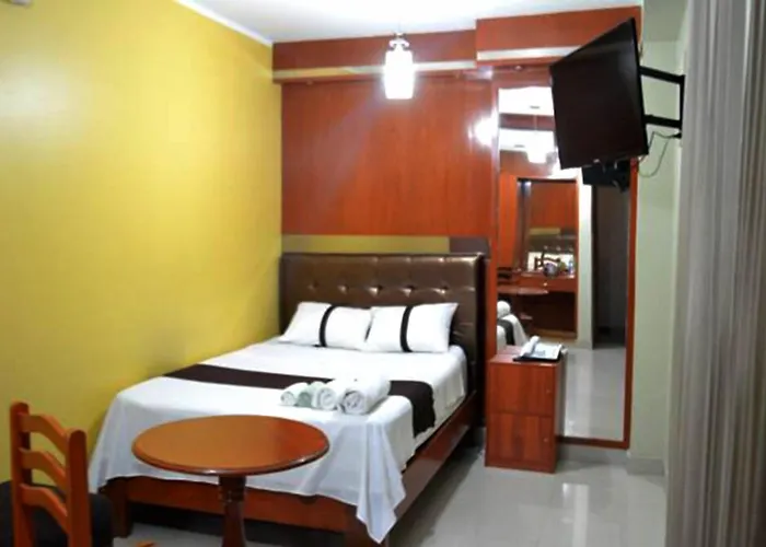Aura Hotel
