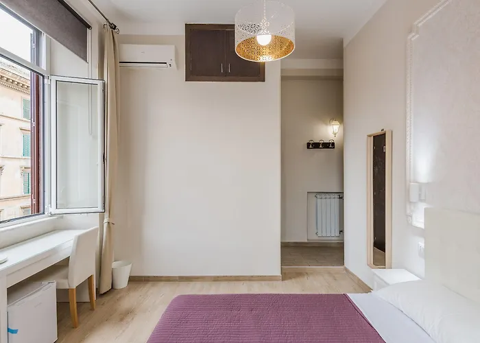 Walker Rooms 2 Roma