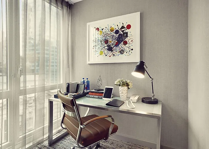 Artezen Hotel