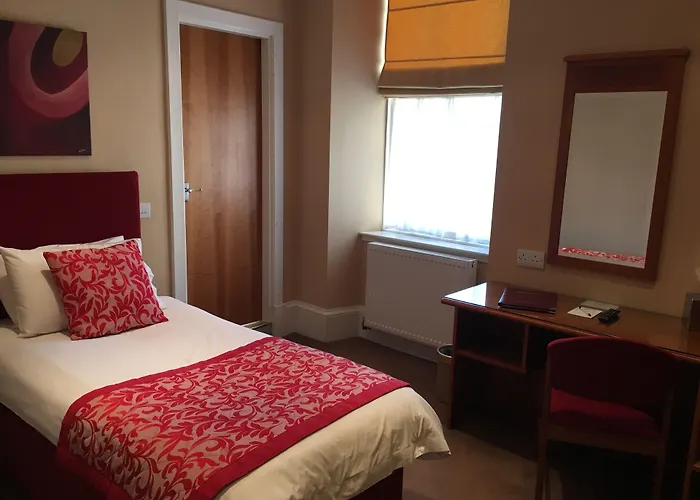 Laichmoray Hotel