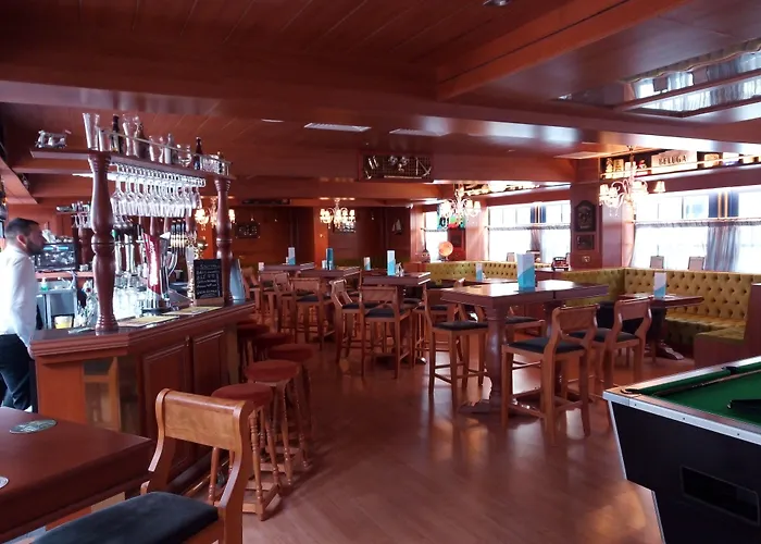 Pebbles Resort (Adults Only)