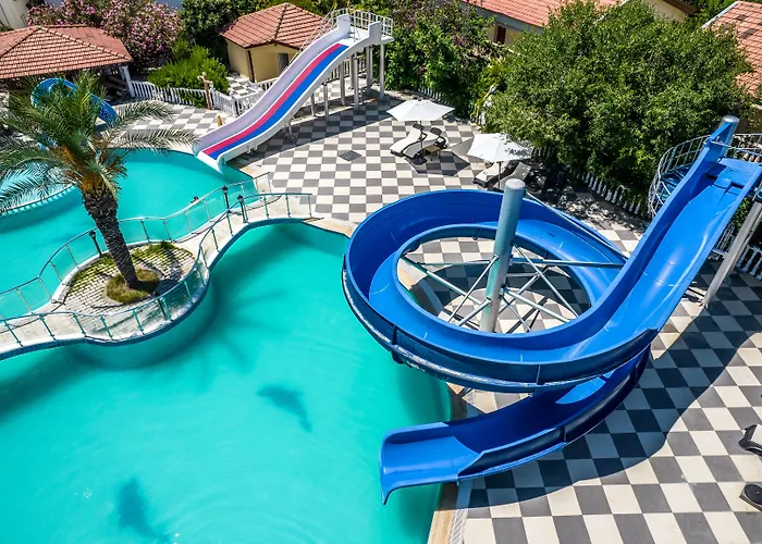Riverside Garden Resort