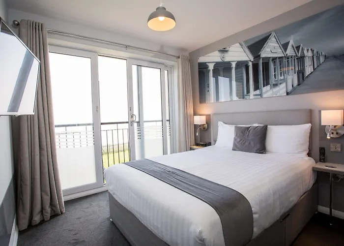 Allseasons Hotel