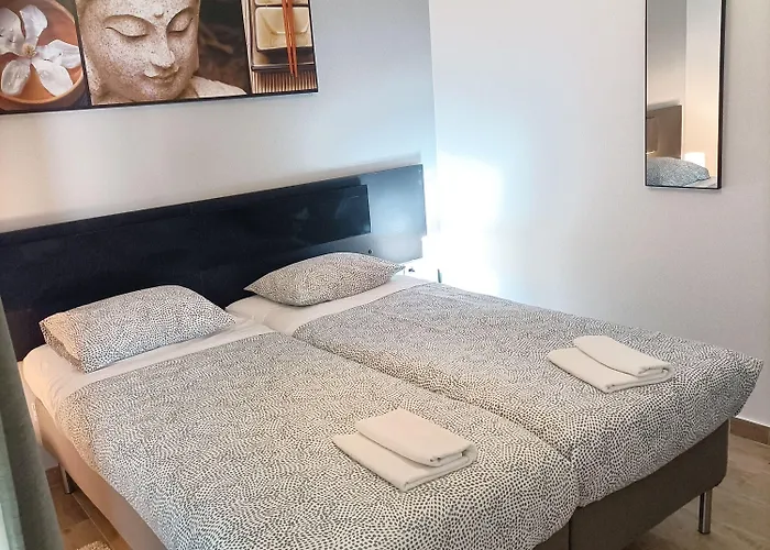 Good Vibes - Lagos Guesthouse
