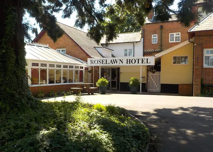 Roselawn Hotel