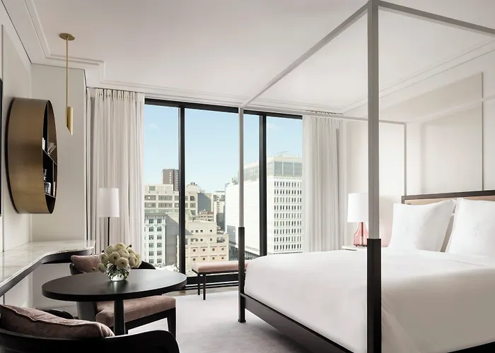 Four Seasons Hotel Montreal