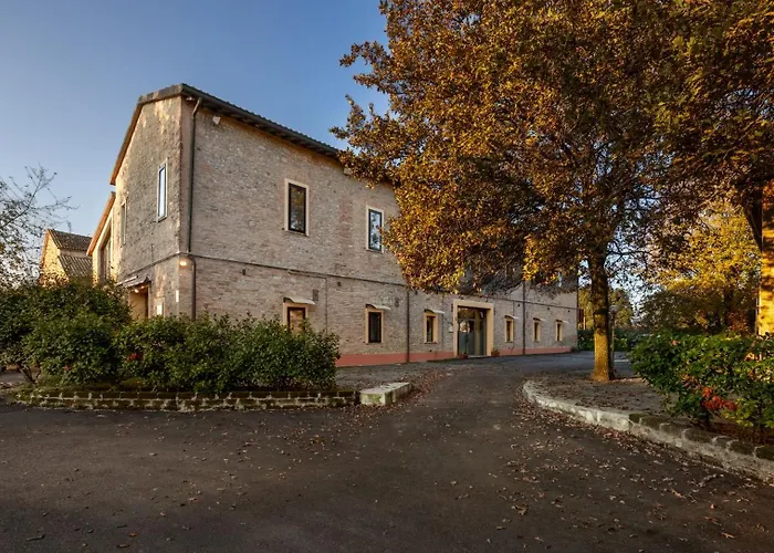 Dmora Retreat