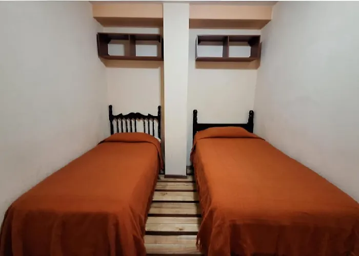 Hostal Puertas Del Sol