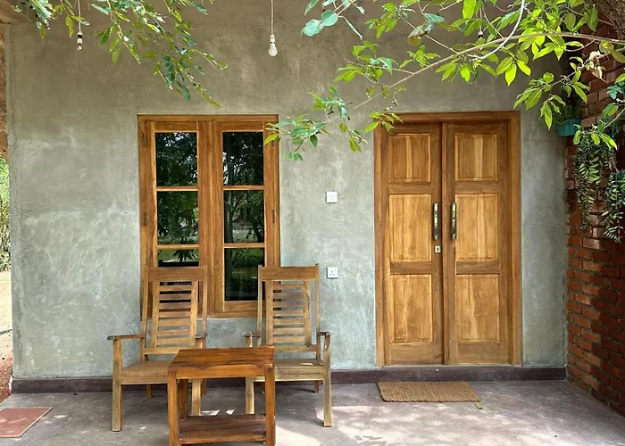 Habarana Farm Cottage