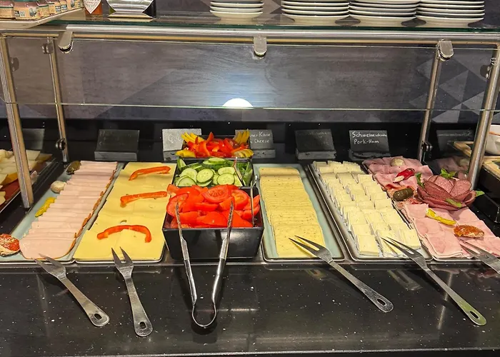 Holiday Inn - The Niu, Ridge Halle Central Station By Ihg