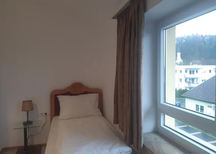 VULKAN Residenz Hotel I Self Check-in Schwarzautal