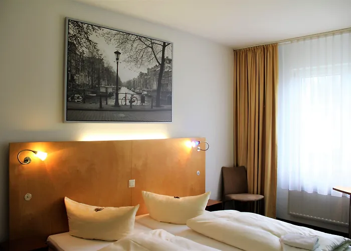 Check Inn Hotel Merseburg